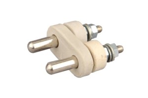 Wtyk sieciowy do urządzeń grzejnych ( ceramiczny )