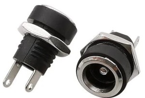 Gniazdo zasilające DC 2.5mm/5.5mm okrągłe do obudowy HQ