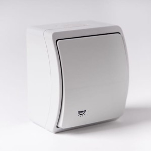 Wyłącznik prądu natynkowy Światła biały