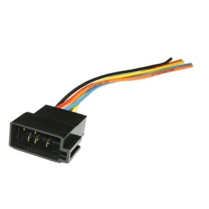 Złącze samochodowe uniwersalne do radioodbiorników (zasilanie)