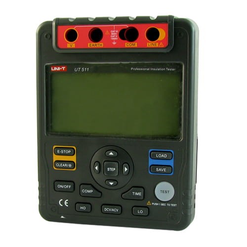 Miernik uniwersalny UT 511 z testerem izolacji