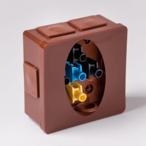 Puszka natynkowa brązowa Rozmiar 80x80x32